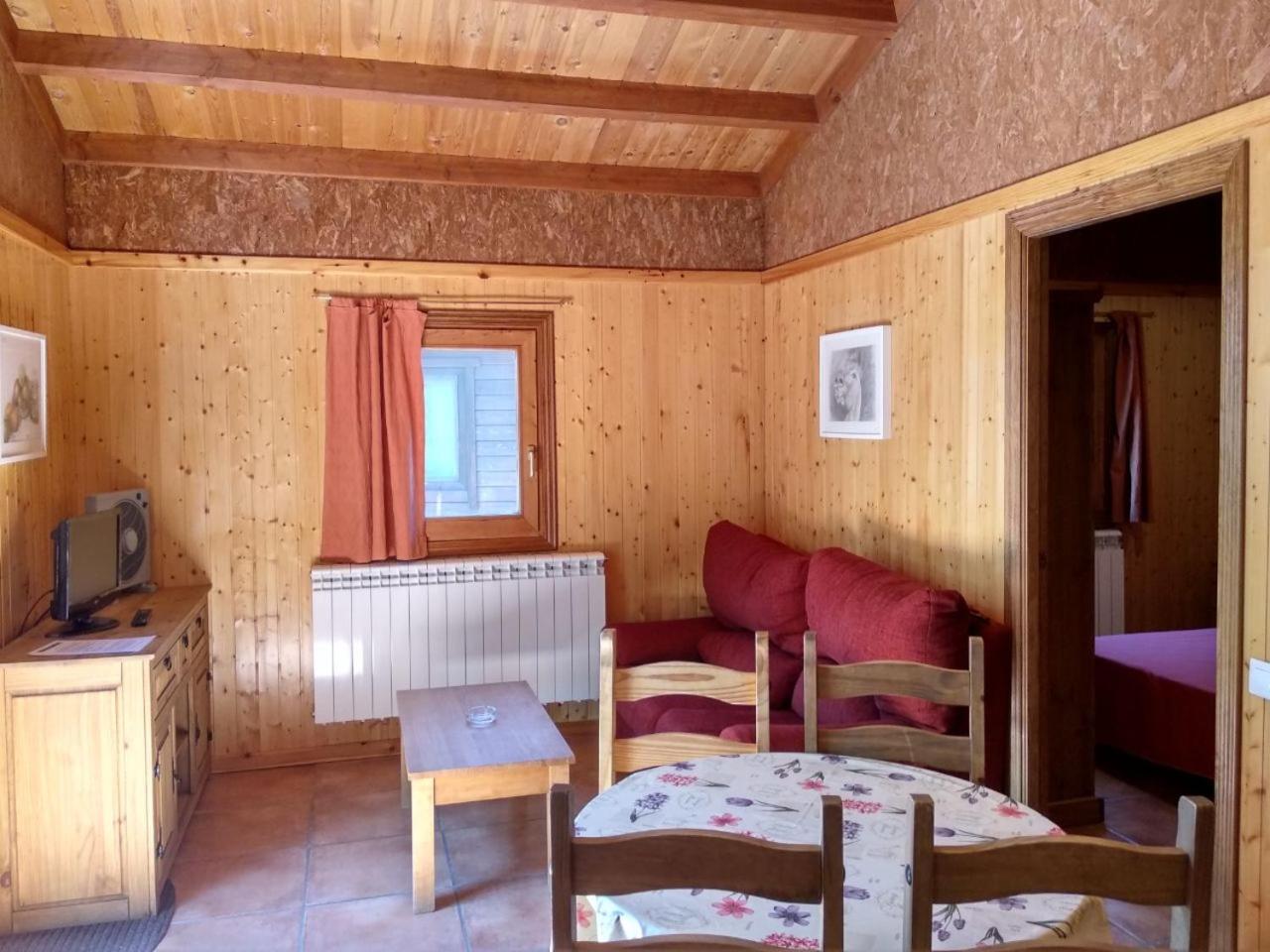Camping Casa Fausto Cerca De Dinopolis Formiche Alto 외부 사진